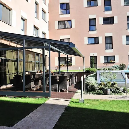 Aparthotel Melrose 3*